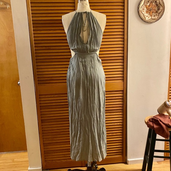 Sabo Skirt Linen Cover-up - Picture 4 of 5